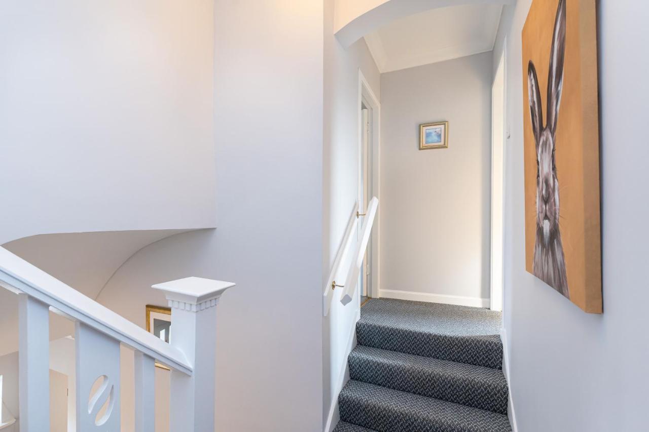 New Four Bedroom House - All Rooms Ensuite Stirling Eksteriør billede